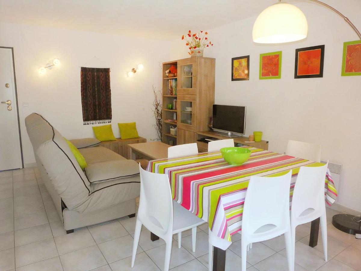 Apartment Le Madrilene By Interhome Saint-Cyr-sur-Mer Exterior foto